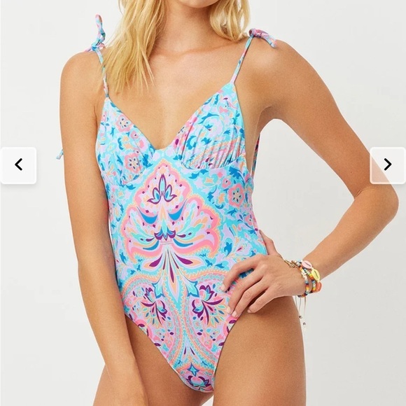 Frankies Bikinis Otis Cheeky One Piece Swimsuit Size M - Picture 1 of 6